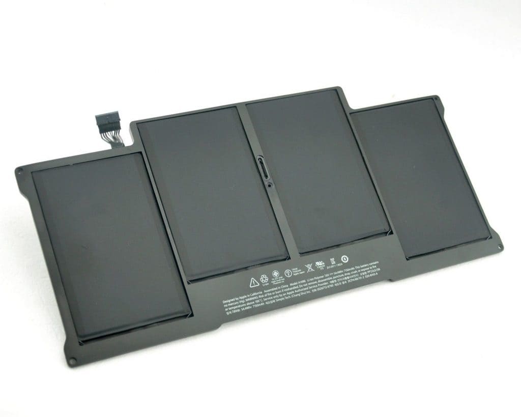 CAMBIO-DE-BATERIA-DE-MACBOOK